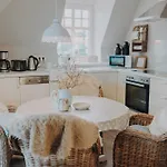 Apartman Friedas Hus *